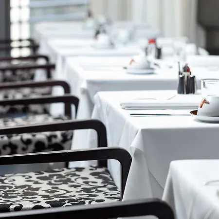 Hotell Jala All Suites Hotel Liège